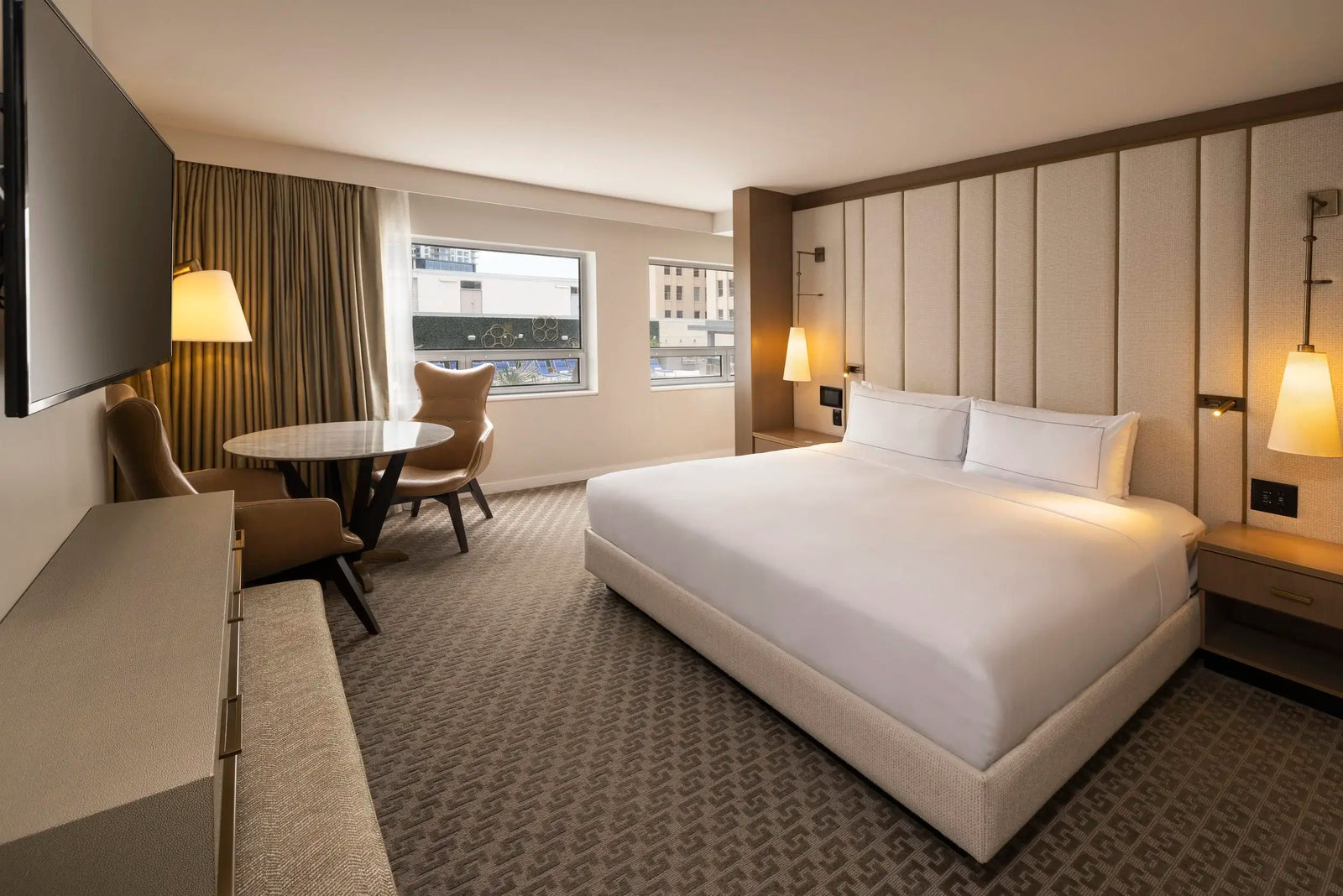 The Statler Bedroom King